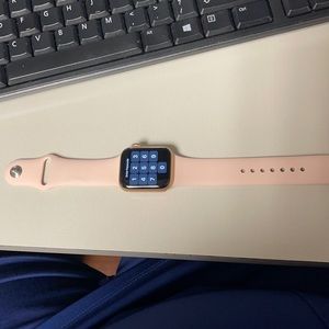 Apple watch series 6 40mm